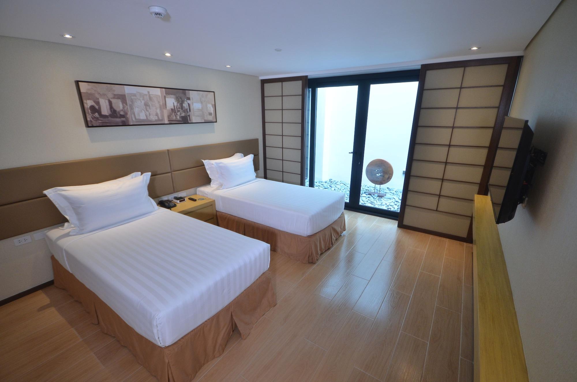 Hotel Jinjiang - Makati