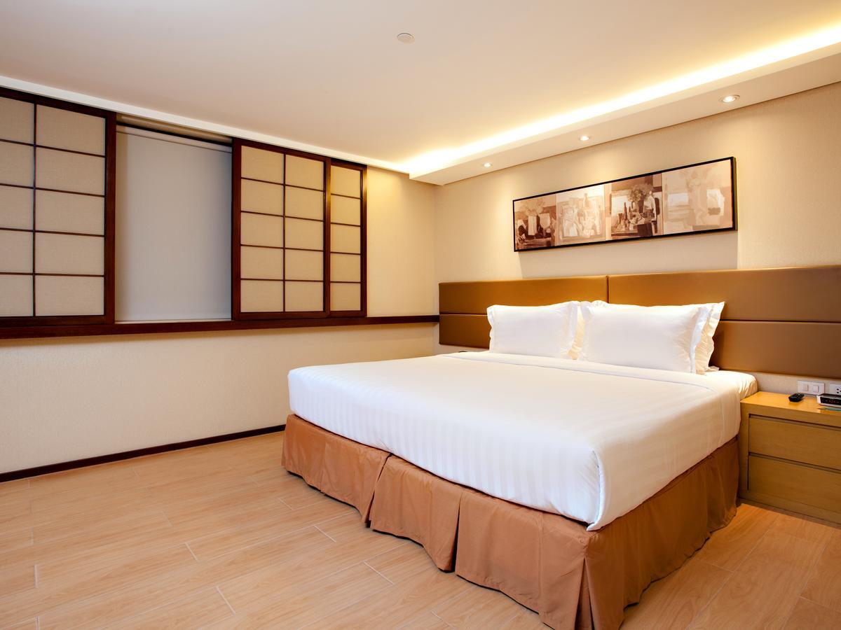Jinjiang - Makati Hotel 3*