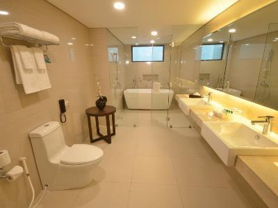 Jinjiang - Makati Hotel Makati City